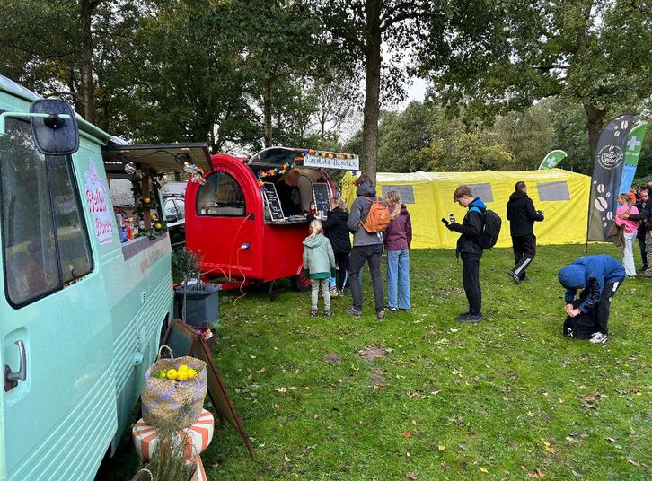 Foodtruck te huur - Flexibel inzetbaar!, Hobby en Vrije tijd, Feestartikelen | Verhuur, Ophalen