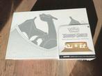 Pokemon Charizard Ultra Premium Collection Box Sealed !, Hobby en Vrije tijd, Verzamelkaartspellen | Pokémon, Ophalen of Verzenden