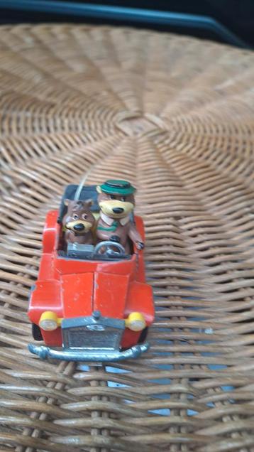 Yogi Bear & Boo Boo Mebetoys 1:45 beschikbaar voor biedingen