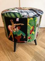 Borduur kunstkruk / poef met opbergruimte | Carla Glänzer, Overige materialen, Minder dan 50 cm, Ophalen of Verzenden, Zo goed als nieuw
