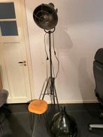 Decoratie (lamp, stoel en vaas) voor in huis, Huis en Inrichting, Lampen | Vloerlampen, Ophalen, Overige materialen, 150 tot 200 cm