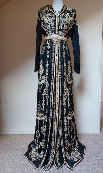 Te koop mooie marokkaanse jurk takshita tekchita beschikbaar voor biedingen