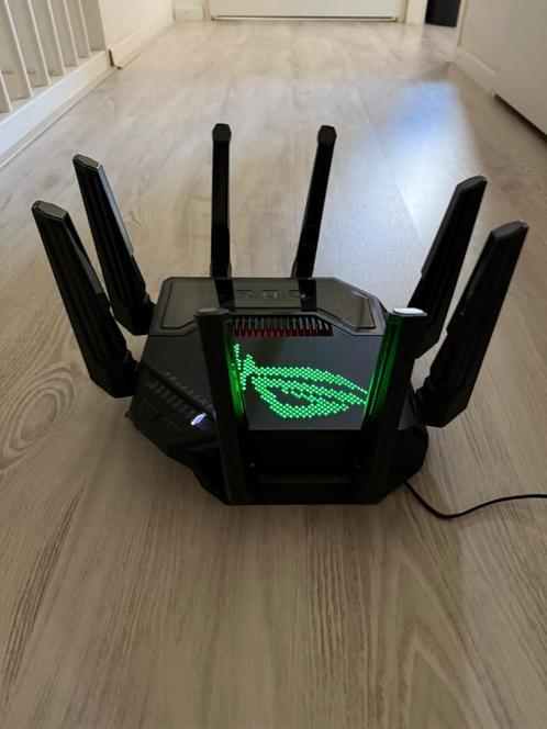 ROG Rapture GT-BE98, Computers en Software, Routers en Modems, Gebruikt, Router met modem, Ophalen of Verzenden