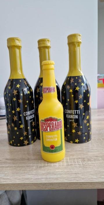 Party Confetti Shooters - Partyshooter - Feest Shooter - Par beschikbaar voor biedingen