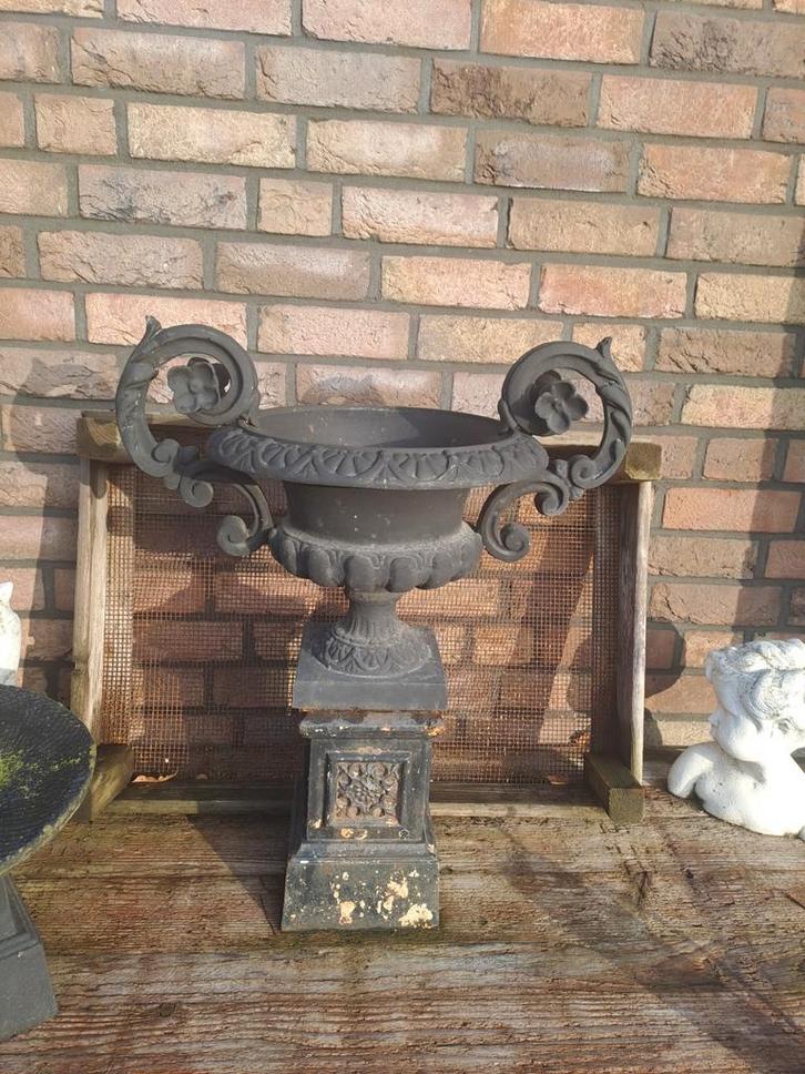 Gietijzeren Bloembak met Ornamenten, Tuin en Terras, Tuinvazen, Ophalen of Verzenden