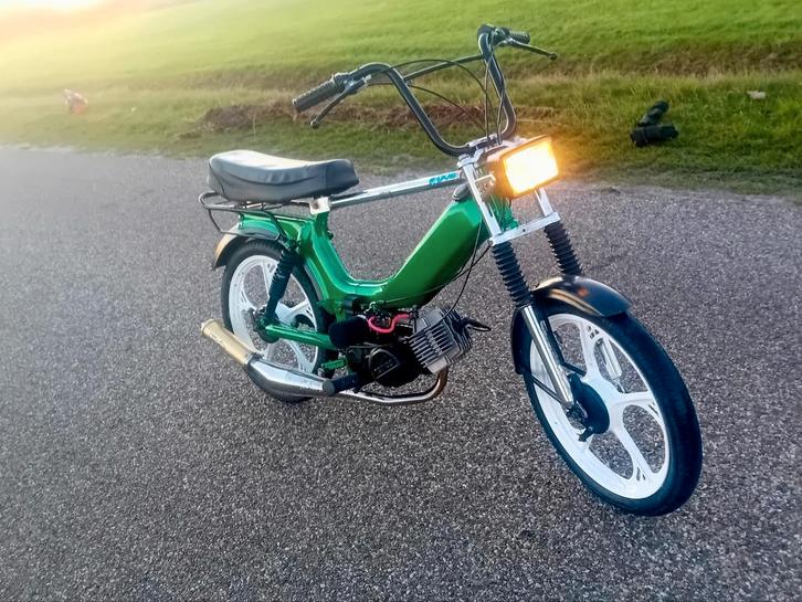 Snelle tomos, Fietsen en Brommers, Brommers | Tomos, Zo goed als nieuw, Standard, Ophalen