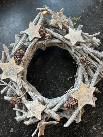 Een schattig “ KRANSJE” met zilver glitters!!! beschikbaar voor biedingen