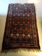 Mooi antiek Perzisch tapijt uit Iran handgeknoopt 101-158 cm, Antiek en Kunst, Ophalen of Verzenden