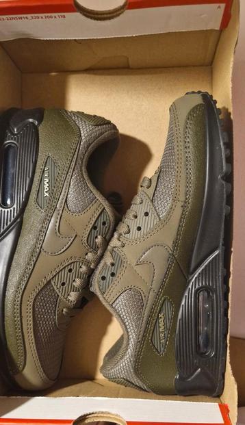 Nike Air Max 90 Medium Olive Cargo Khaki.maat 39 beschikbaar voor biedingen