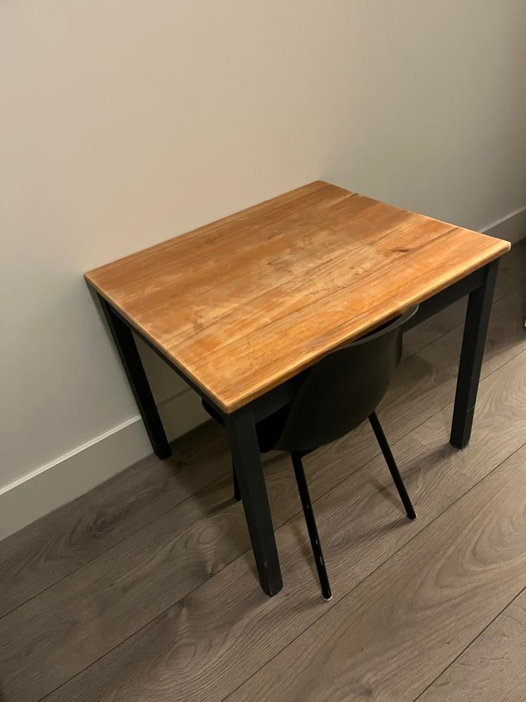 Kindertafel met stoel, Ophalen, Gebruikt