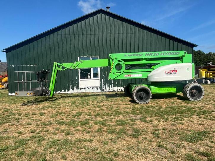 Niftylift HR 28 hybrid 4x4 28m knikarmhoogwerker nifty, Zakelijke goederen, Machines en Bouw | Liften, Steigers en Ladders
