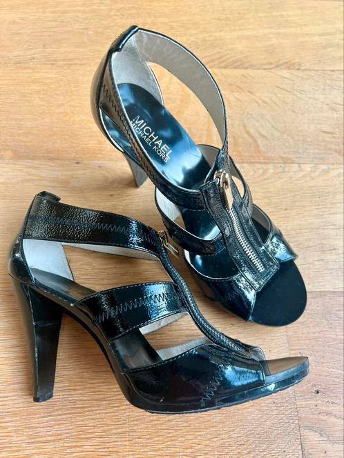 Michael Michael Kors Pumps size 40 Black, Kleding | Dames, Schoenen, Zo goed als nieuw, Pumps, Zwart, Verzenden