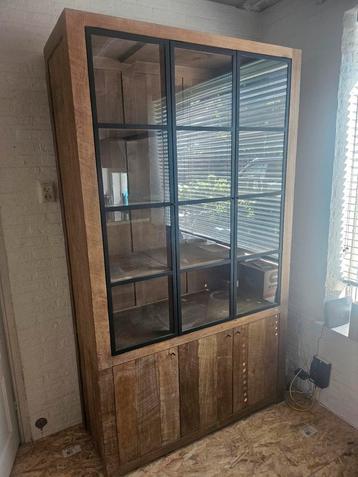 Hout Buffetkast Vitrinekast 124 x 215 x 50 cm  beschikbaar voor biedingen