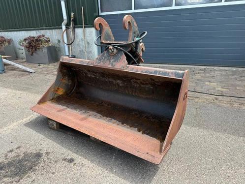 Pladdet CW10 tilt bucket / schwenklöffel / kantelbak graaf, Zakelijke goederen, Machines en Bouw | Onderdelen
