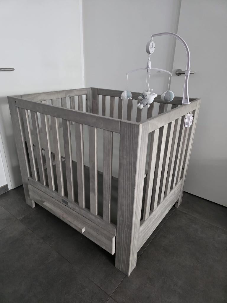 Babybox Coming Kids Hopper Grey incl goed matras en kleed, Ophalen, Zo goed als nieuw, Vierkant, Lade