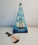 Vintage handgeschilderde metalen windgong zeilboot 3-zijdig, Ophalen of Verzenden, Zo goed als nieuw