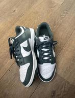 Nike dunk low green, Kleding | Heren, Schoenen, Ophalen of Verzenden, Nieuw, Overige kleuren