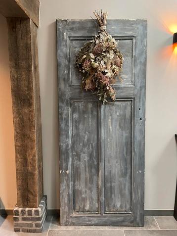 Grijze (decoratie) deur-paneel - landelijk beschikbaar voor biedingen