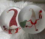 Kerstservies 2 kleine borden kerstkabouter gnoom Tomte Nieuw, Ophalen of Verzenden, Nieuw, Overige stijlen, Bord(en)