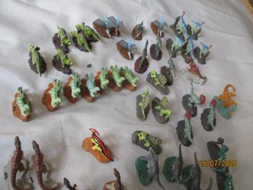 dinodaurus figuren metaal, made in macau beschikbaar voor biedingen