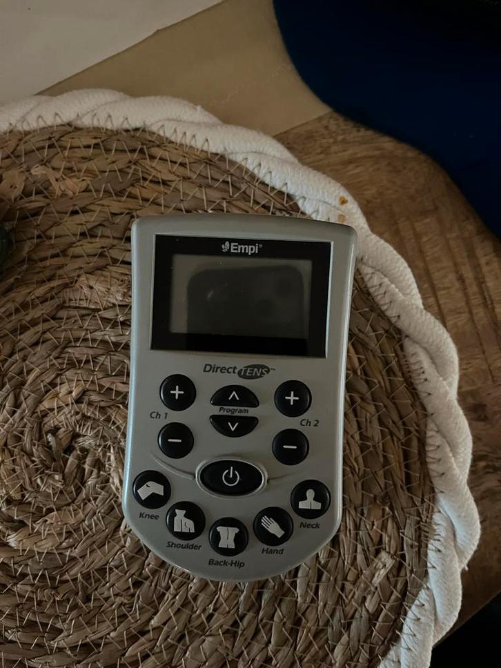 TENS apparaat - Pijnverlichting, Sport en Fitness, Massageproducten, Gebruikt, Apparaat, Ophalen of Verzenden