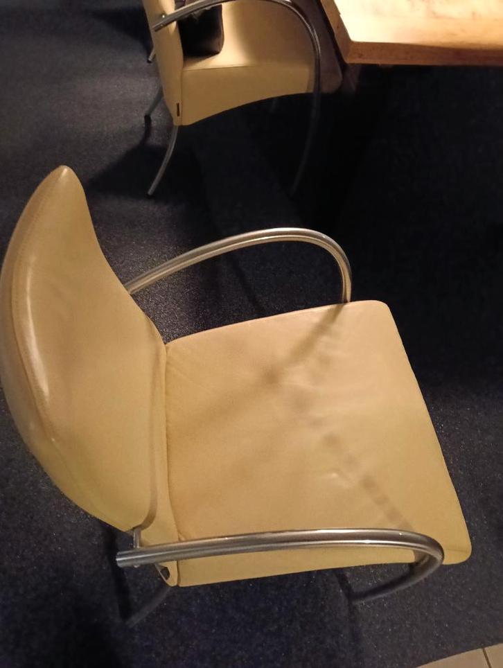 Design eetkamerstoel, Huis en Inrichting, Stoelen, Gebruikt, Vier, Leer, Metaal, Overige kleuren, Ophalen