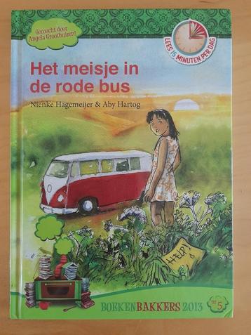 Nienke Hagemeijer - Het meisje in de rode bus beschikbaar voor biedingen