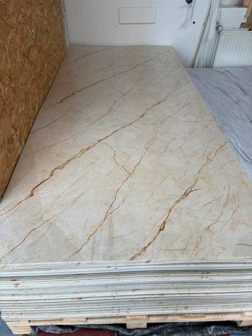 MEGA ACTIE!!!!!!  PVC Marmerlook Wandpaneel Bolzano Beige  beschikbaar voor biedingen