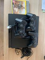 PS3 met 3 controllers, game, gamestick en kabels, Gebruikt, Vanaf 18 jaar, Shooter, Eén computer