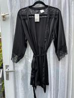 Zwarte kimono badjas met kant - H&M, Ophalen of Verzenden, Zo goed als nieuw, Maat 38/40 (M), Zwart