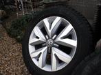 VW 16 INCH VELGEN MET WINTERBANDEN WINTERCONTACT 7 MM PROF, Auto-onderdelen, Banden en Velgen, Ophalen, 16 inch, Banden en Velgen