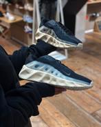 Nike Ava Rover React 41, Kleding | Heren, Schoenen, Ophalen of Verzenden, Nieuw, Overige kleuren