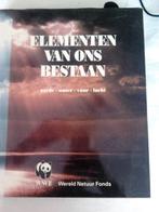 Elementen van ons bestaan - wereld natuur fonds, Boeken, Gelezen, Ophalen of Verzenden