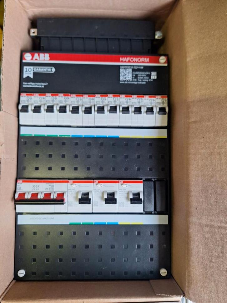 Groepenkast Abb 12gr, 3aardleks en hs busboard, Doe-het-zelf en Verbouw, Alarmsystemen, Gebruikt, Compleet systeem, Overige soorten