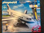 Playmobil 5261 City Action Vliegtuig met Toren, Ophalen of Verzenden, Zo goed als nieuw, Complete set