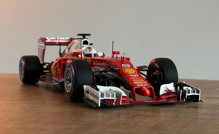 BBR 1:18 Ferrari SF16-H Vettel 2016, Hobby en Vrije tijd, Modelauto's | 1:18, Zo goed als nieuw, Auto, Overige merken, Ophalen of Verzenden