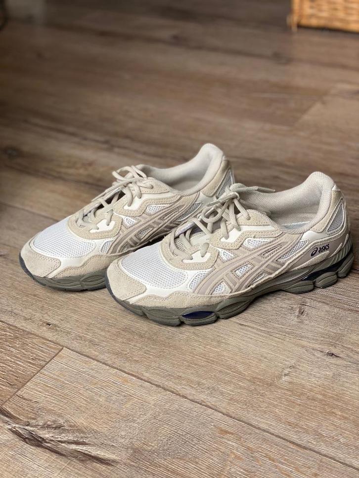 Nieuwe asics m/v, Kleding | Heren, Schoenen, Nieuw, Sneakers of Gympen, Overige kleuren, Ophalen of Verzenden