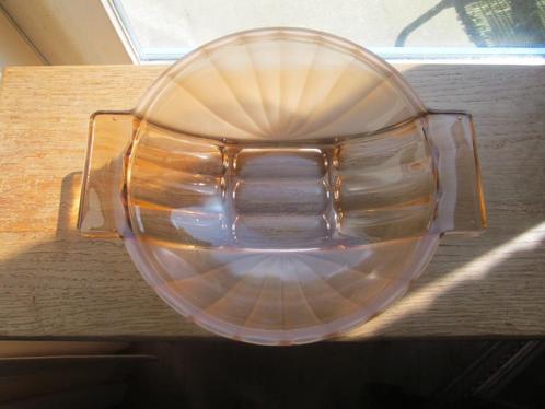 Art Deco schaal rosaline mat en helder persglas, Antiek en Kunst, Antiek | Glas en Kristal, Ophalen of Verzenden