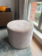Poef/Hocker in creme van Kwantum, Huis en Inrichting, Banken | Voetenbanken en Poefen, Ophalen, Zo goed als nieuw, Rond, Minder dan 50 cm