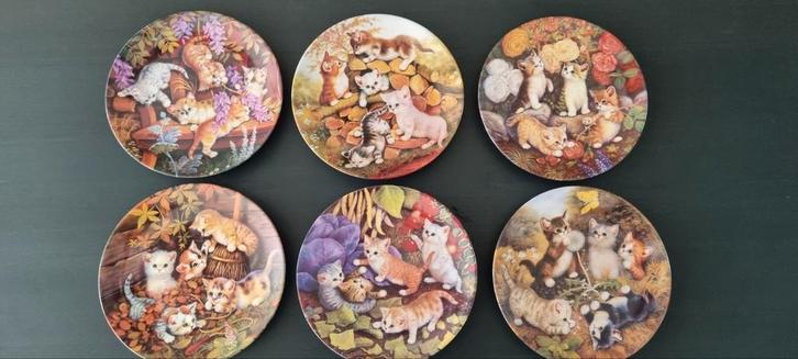 12 gelimiteerde sierborden – “Kittens” door Jürgen Scholz, Antiek en Kunst, Antiek | Wandborden en Tegels, Ophalen of Verzenden