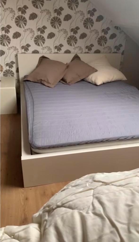 Malm bed 160x200, Huis en Inrichting, Slaapkamer | Bedden, Zo goed als nieuw, Tweepersoons, 160 cm, Hout, Wit, Ophalen