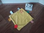 Gemaco zwitsal knuffeldoekje geel
Bieden va 6 euro
Liefst op, Kinderen en Baby's, Speelgoed | Knuffels en Pluche, Ophalen, Gebruikt