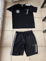 Nieuw zwart / wit voetbal pakje - Maat 158 / 164, Kinderen en Baby's, Kinderkleding | Maat 158, Ophalen of Verzenden, Nieuw, Jongen of Meisje