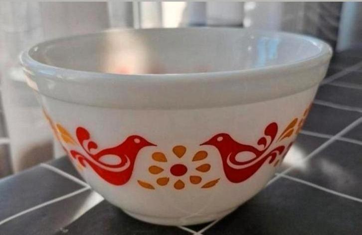 Pyrex schaaltje, Antiek en Kunst, Antiek | Schalen, Ophalen of Verzenden