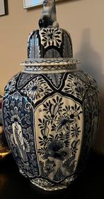 Grote fraaie dekselvaas 52cm hoog Petrus Regout, Antiek en Kunst, Antiek | Keramiek en Aardewerk, Ophalen