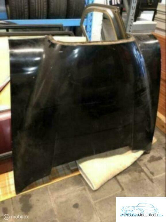 W110 heckflosse motorkap motor kap zwart w 110, Auto-onderdelen, Carrosserie en Plaatwerk, Gebruikt, Ophalen