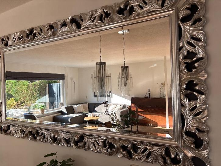 Grote barok zilverkleurige wandspiegel – 200 x 105 cm, Huis en Inrichting, Woonaccessoires | Spiegels, Zo goed als nieuw, 100 tot 125 cm