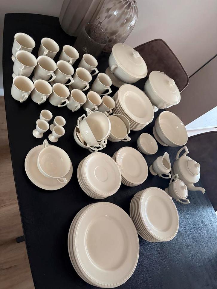 Recamier Compleet Servies, Huis en Inrichting, Keuken | Servies, Gebruikt, Compleet servies, Overige stijlen, Porselein, Ophalen