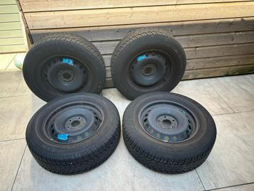 Semperit 4 winterbanden beschikbaar voor biedingen