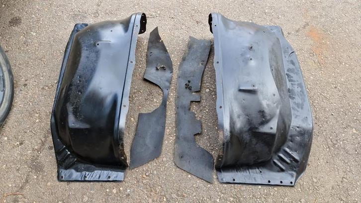 OE GM binnen schermen set Chevy Trucks 1981-1991., Auto-onderdelen, Carrosserie en Plaatwerk, Spatbord, Amerikaanse onderdelen